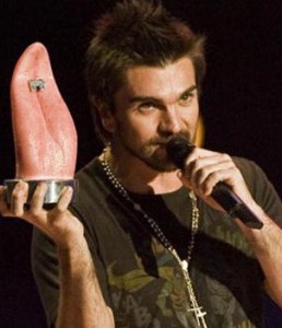 Juanes en los MTV Latinos