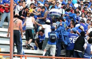 Barras bravas de Millonarios y Santa fe