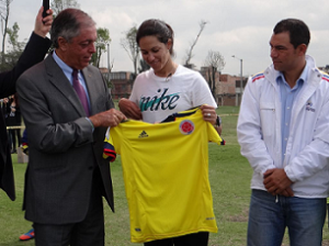 Andrés Botero, Mónica González y Ricardo Pérez