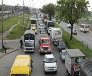 Caos por transporte de carga