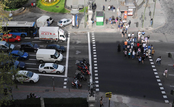 Zona adelantada para moto