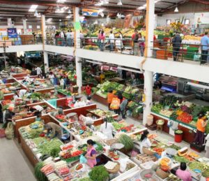 tipica-plaza-de-mercado-en-bogota